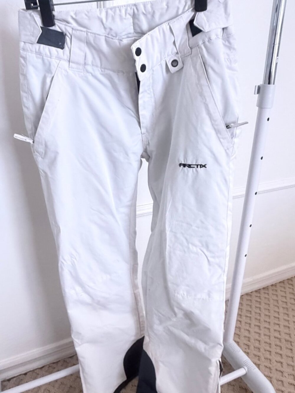 NWOT Arctix Women's Snow Pants - White - Size M - 5K Waterproof